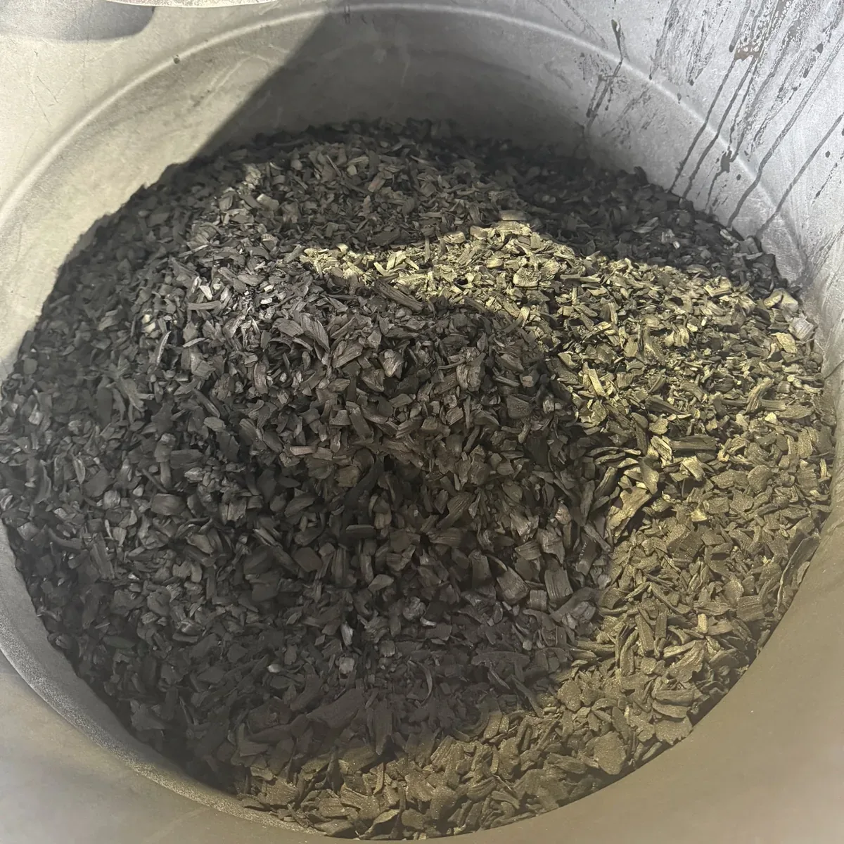 1-biochar-astillas-madera-nina-energy