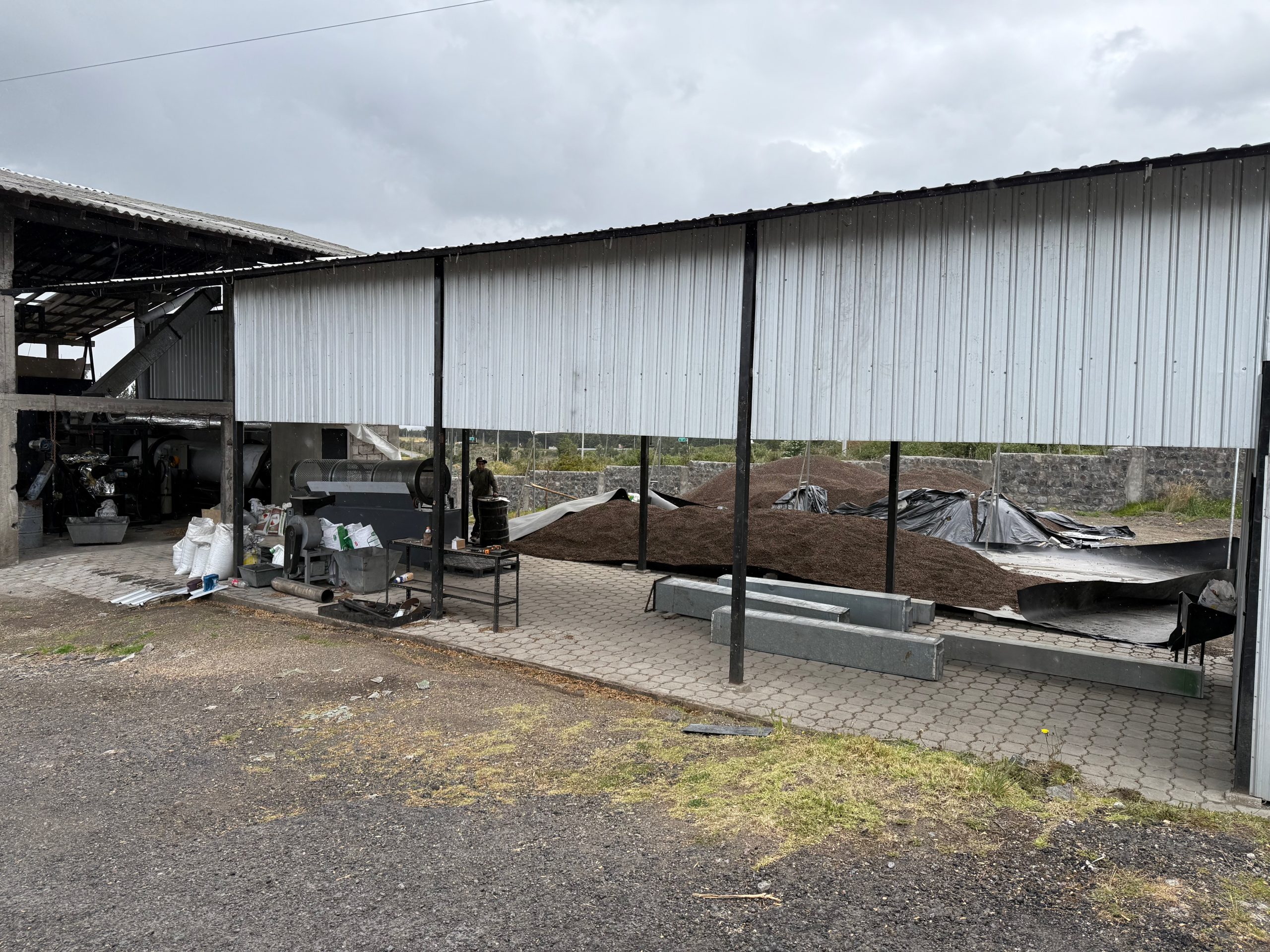 Planta de Nina Energy, Cotopaxi, Ecuador — biocarbón, pirólisis y créditos de carbono